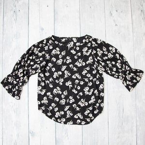 Ann Taylor 3/4 Sleeve Floral Blouse, Size Medium